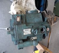 维修大金V70A1RX液压泵